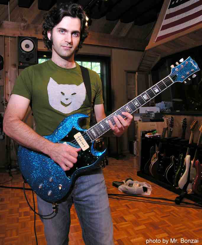 © Mr. Bonzai -- Dweezil Zappa in the Utility Muffin Research Kitchen