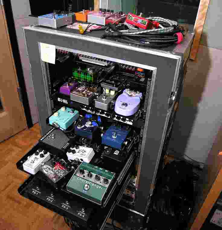 © Mr. Bonzai - Equipment in the Utility Muffin Research Kitchen